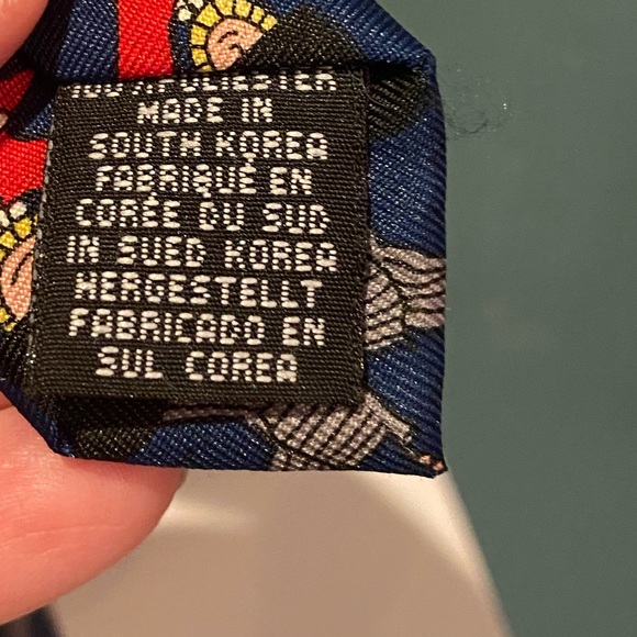 Tie Rack Whimsical Men’s Tie Palace Guards Police Knightsbridge London England - Picture 5 of 5